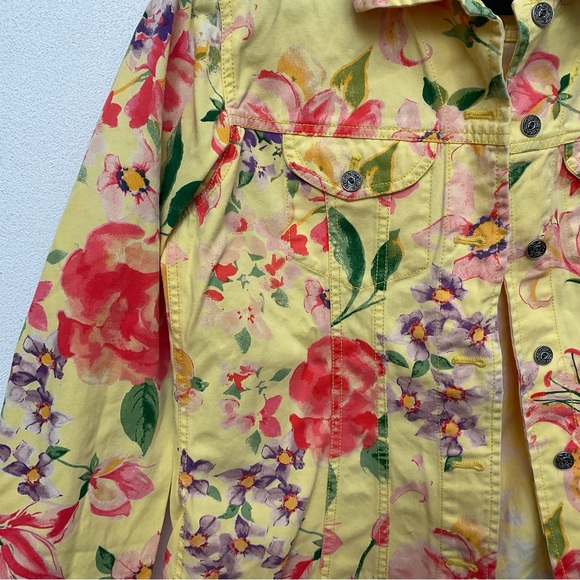 Chico's Yellow, Pink, Green Floral 100% Cotton Button Front Jacket Size 1 M/8 - Picture 2 of 5